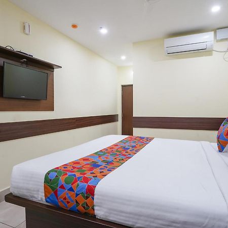 Fabhotel Gvr Grand Vijayawāda Buitenkant foto